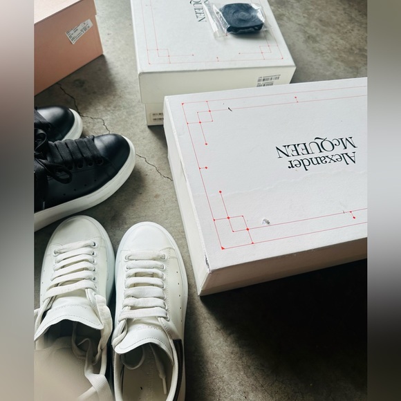 SOLD ❌ ❌ ❌ - Picture 5 of 7